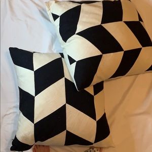 Pillow set of 2